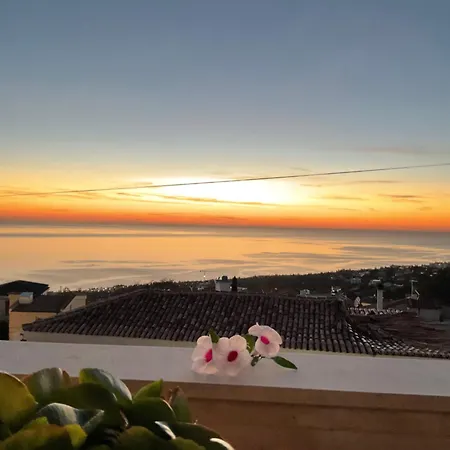 דירה Old Town Charm